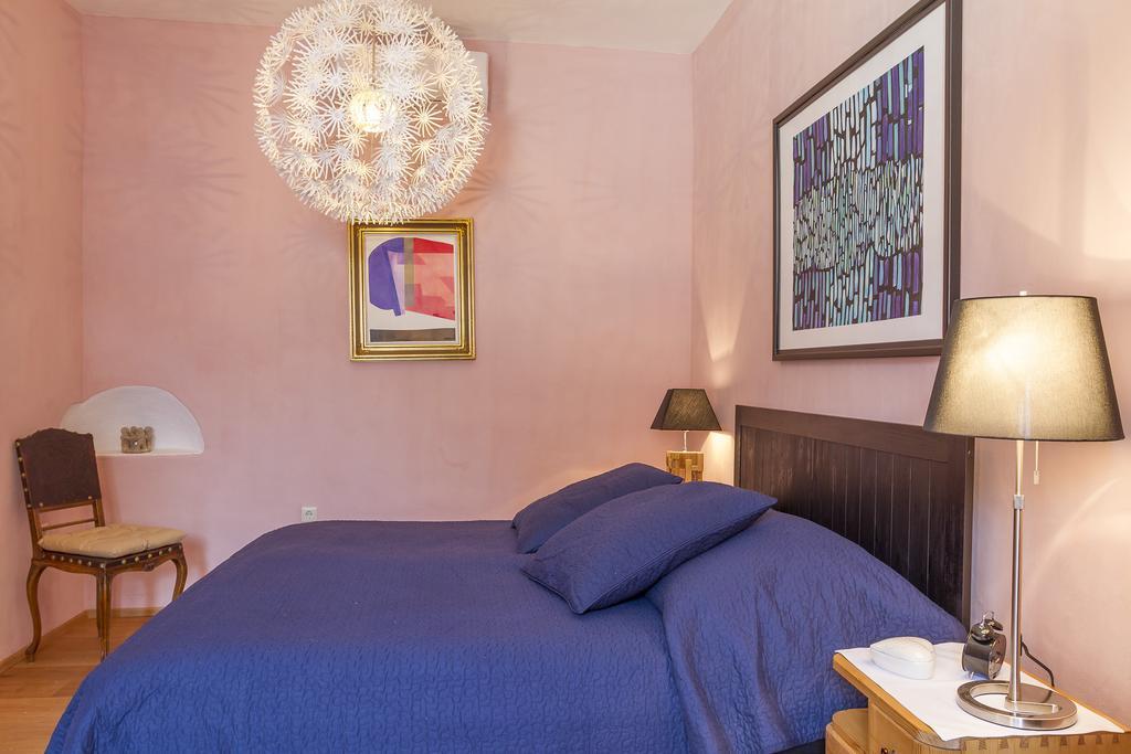 unser rosa Haus für Sie Rust Zimmer foto