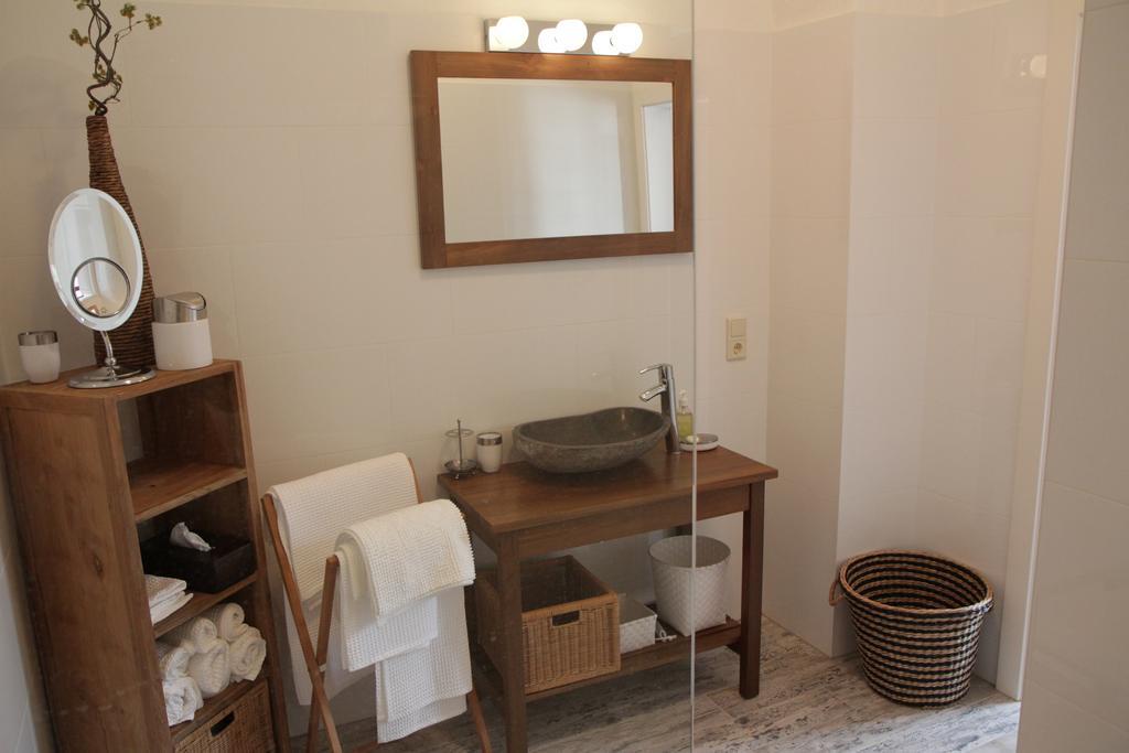 unser rosa Haus für Sie Rust Zimmer foto